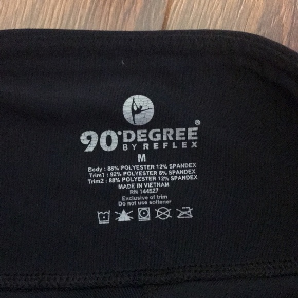 Black leggings capris with see-through details - Picture 4 of 4